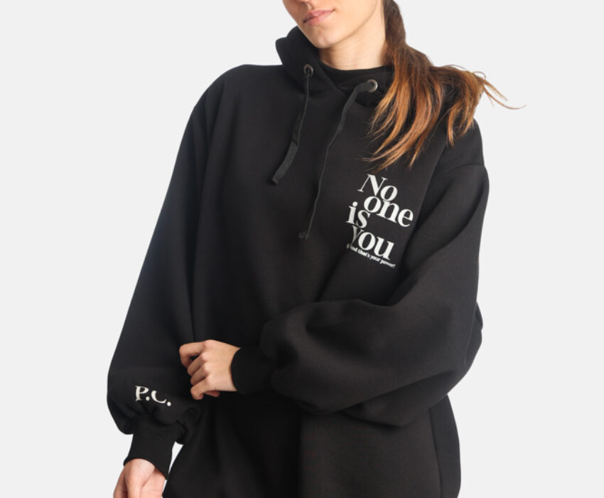 Paco & Co Γυναικείο Oversized Φούτερ No One Is You 2482047-03 Μαύρο