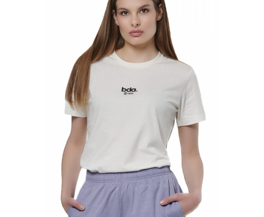 Body Action Γυναικείο κλασικό T-shirt 051523-02 Λευκό
