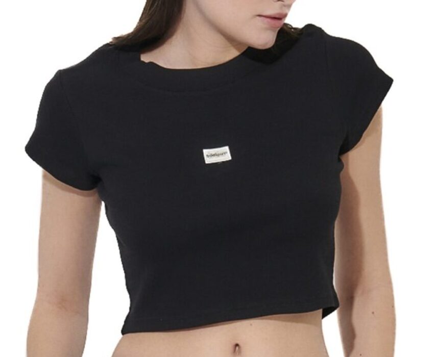 Body Action Γυναικείο Crop T-shirt 051628-01 Μαύρο