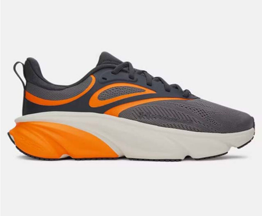 Under Armour Ανδρικά Charged Rogue 6 6006719-025 Γκρι
